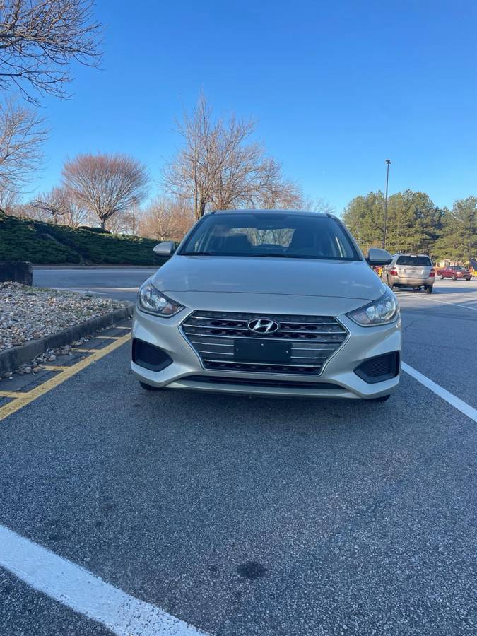 Hyundai Accent SE