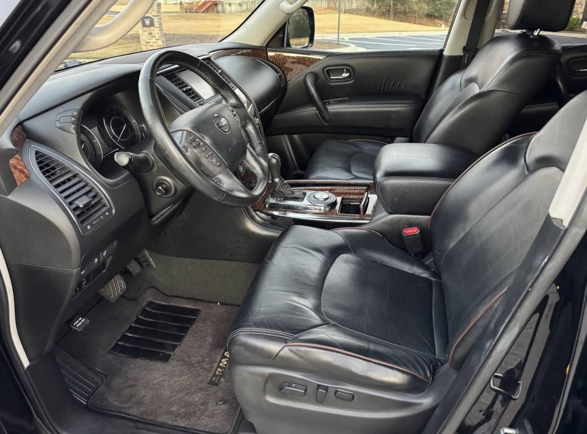 Nissan Armada Platinum